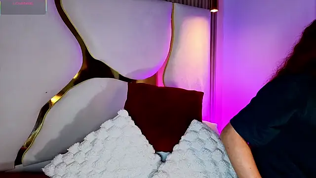 AmmberJones online show from 01/10/26, 12:07