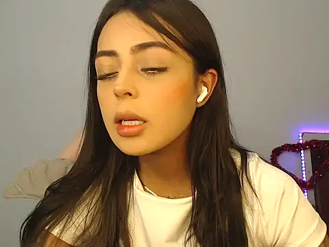 Sweetcandy18 Little online show from 09/28/25, 12:27
