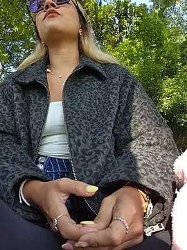 Pretty roxxyy online show from 02/28/26, 12:50