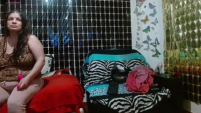 Alexandra-XXX online show from 04/14/26, 02:50