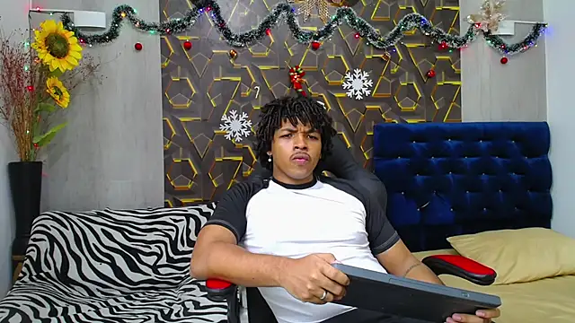 black king 241 online show from 11/25/25, 03:06