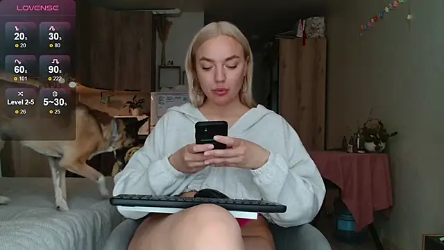 Eva   forever online show from 05/06/26, 03:24