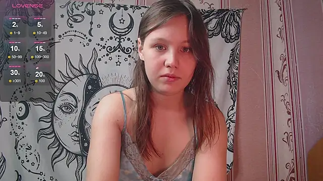 Thighswithspikes online show from 10/28/25, 08:18