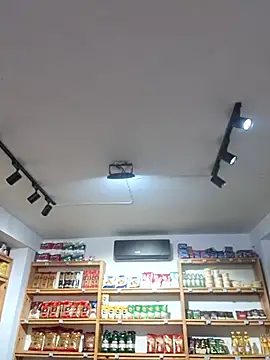 elnegro707070 online show from 12/03/25, 11:19