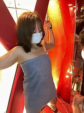 Yagimilk8 online show from 10/30/25, 02:18