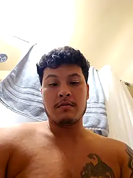 Snapshot of ChiefOTF chatting on 09/16/25, 08:59 ChiefOTF online show from 09/16/25, 08:59