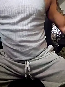 Snapshot of ChiefOTF chatting on 10/17/25, 11:07 ChiefOTF online show from 10/17/25, 11:07