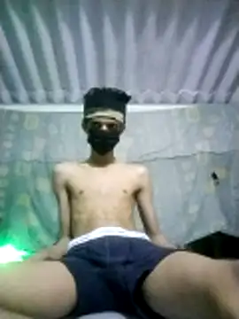 HannanKhan25 online show from 03/13/26, 08:04