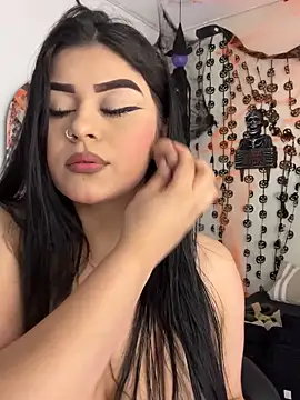 Kariina  69 online show from 11/02/25, 02:58