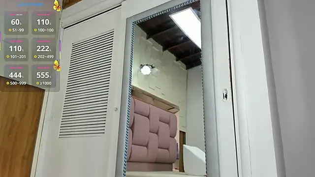 sophiaarenas online show from 11/25/25, 12:05