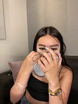 Cristina pinkk online show from 11/05/25, 03:06