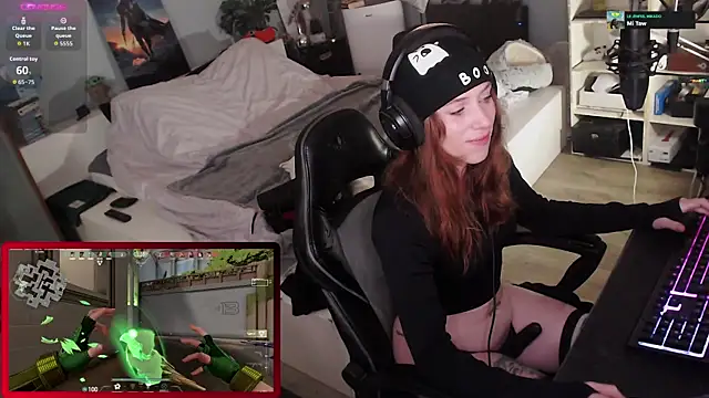 Horny Makima online show from 10/24/25, 09:17