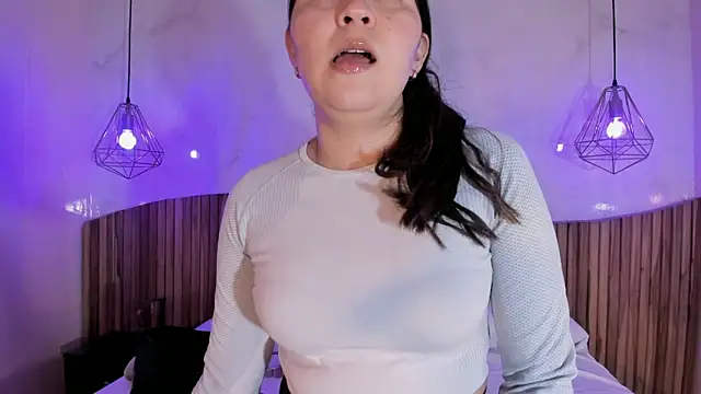 AlissaJoness online show from 02/02/26, 11:31