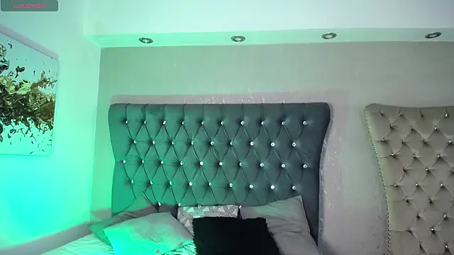 Robbin Blaze online show from 04/11/26, 06:18