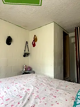 Baby  Otaku online show from 10/05/25, 06:17