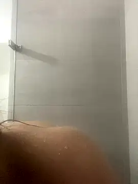 Mia  Gray online show from 12/19/25, 06:04