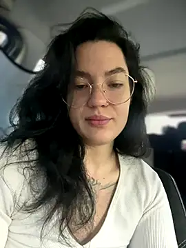 Snapshot of MeekyRich chatting on 09/24/25, 02:48 MeekyRich online show from 09/24/25, 02:48