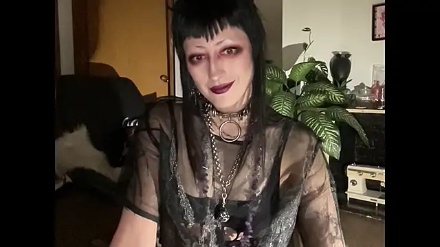 ELENA UMBRA online show from 12/03/25, 11:25