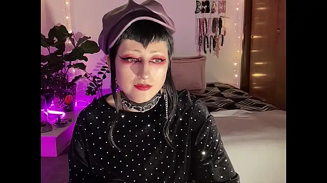 ELENA UMBRA online show from 01/06/26, 09:39