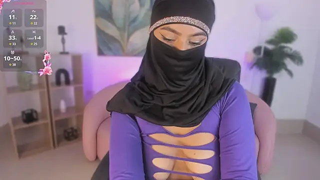 kylie soraya online show from 09/25/25, 04:11