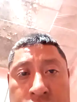 luuiss12 online show from 09/27/25, 05:18