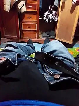 luuiss12 online show from 02/17/26, 10:49