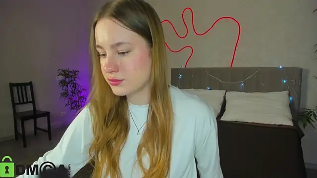 Candy Cansew online show from 12/20/25, 01:02