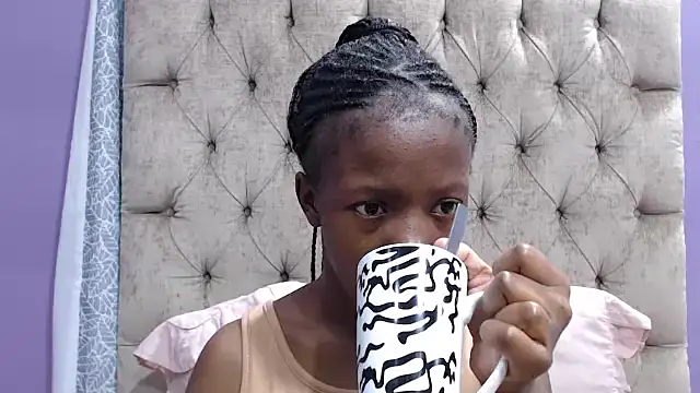 sexykea2002x online show from 10/23/25, 05:18