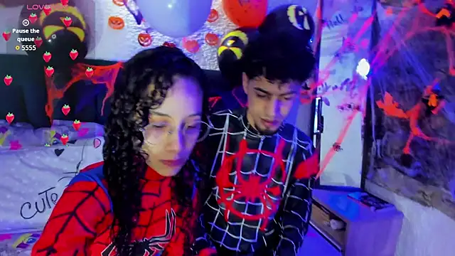 JennMuriel  online show from 10/31/25, 01:01