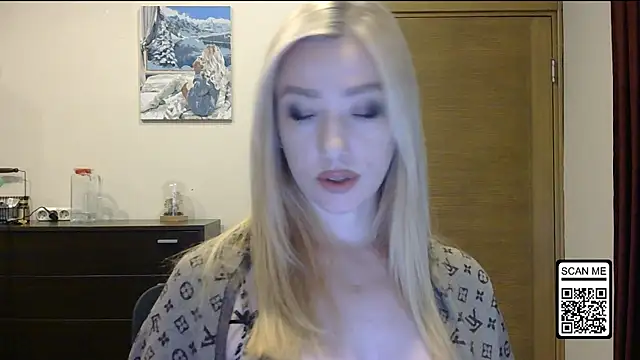 Wild Silk Desire online show from 10/15/25, 01:55