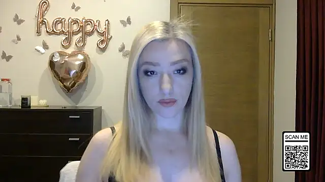 Wild Silk Desire online show from 04/15/26, 05:42