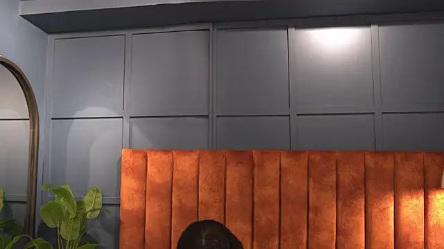 Susan wall online show from 03/26/26, 01:17