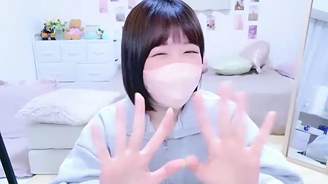  suika  online show from 03/01/26, 12:07