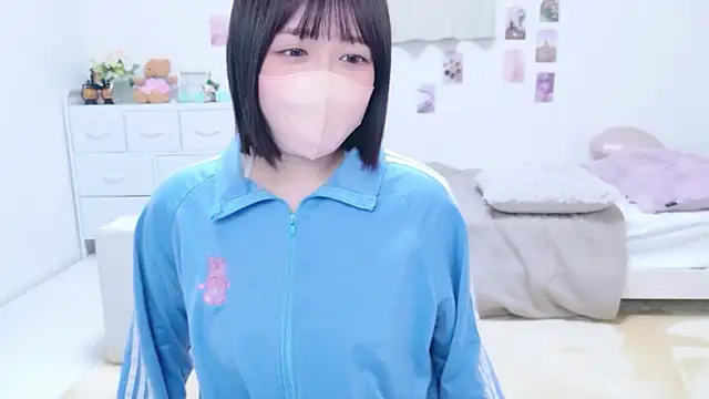  suika  online show from 03/11/26, 11:05