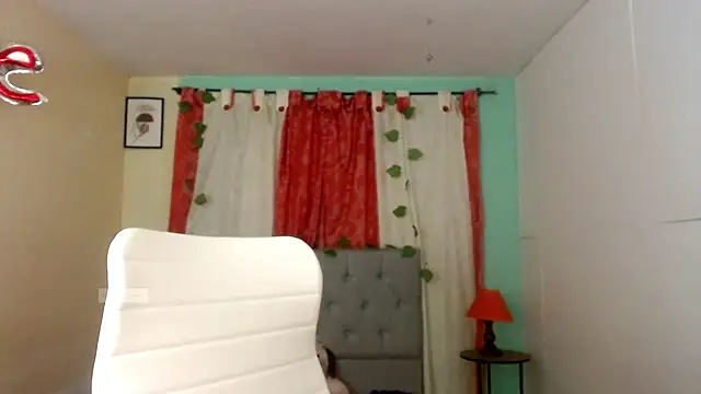 vale miel online show from 12/19/25, 02:29