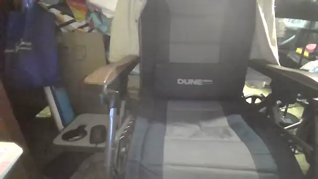 Lovyourpuss online show from 04/04/26, 09:34