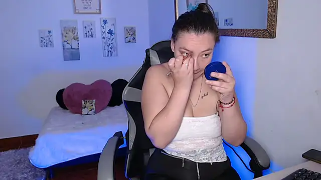 mariaana  222 online show from 02/06/26, 06:51