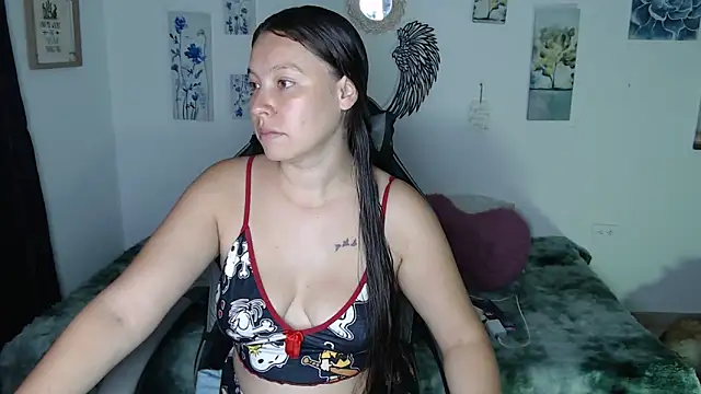 Snapshot of mariaana__222 chatting on 07/02/26, 01:27 mariaana 222 online show from 07/02/26, 01:27