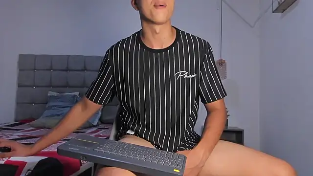 Santy Stump online show from 03/08/26, 02:04