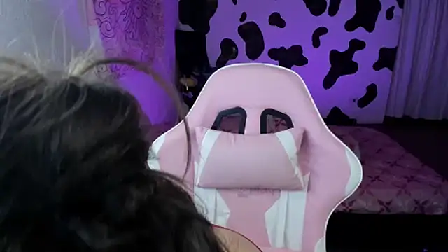 abbie jensen  online show from 09/15/25, 03:50