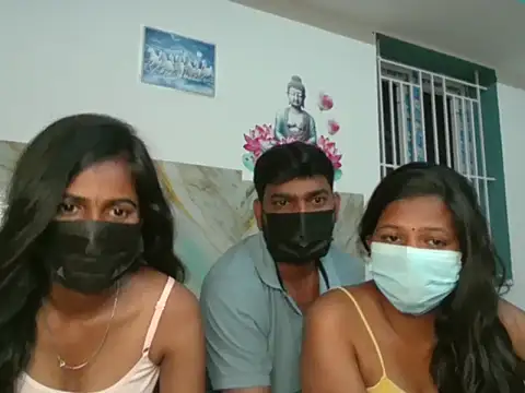 Snapshot of Tamil_india_couples_ chatting on 02/25/26, 05:55 Tamil india couples online show from 02/25/26, 05:55