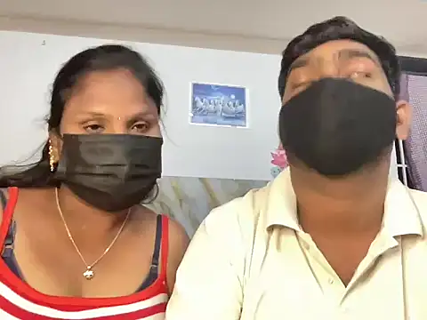 Snapshot of Tamil_india_couples_ chatting on 03/20/26, 04:45 Tamil india couples online show from 03/20/26, 04:45