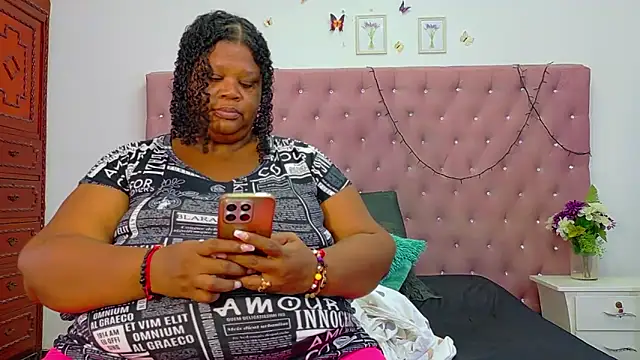 Exoticbigmandy online show from 10/07/25, 09:01