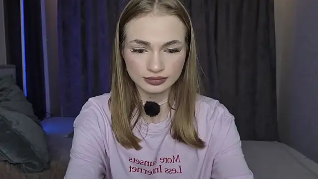 Pussyya777 online show from 11/12/25, 12:27