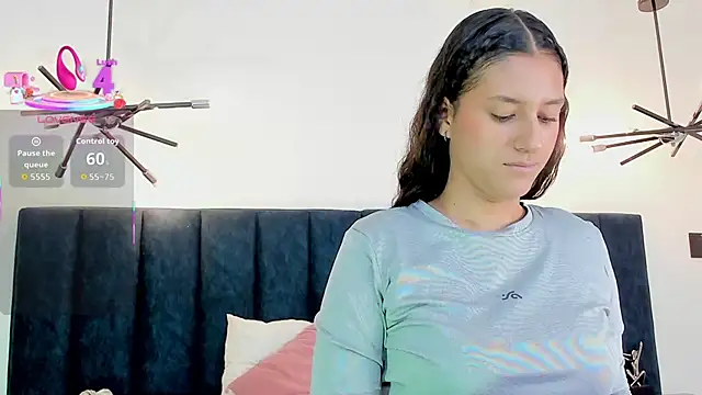 niia7 online show from 10/02/25, 07:43