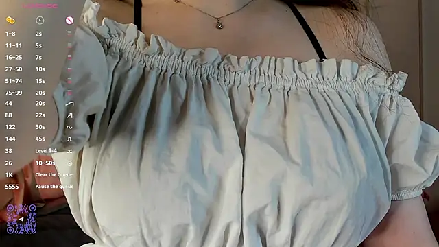 JulianaChapel online show from 09/19/25, 08:05