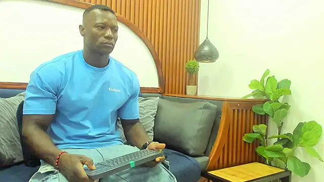 MarcusBlack  online show from 04/17/26, 03:26