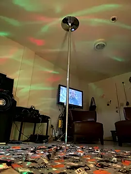 red-ember online show from 01/15/26, 06:07