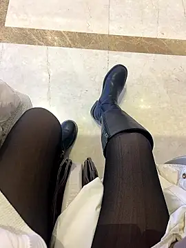 xiaoyuan01 online show from 01/19/26, 01:42