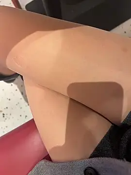 xiaoyuan01 online show from 03/12/26, 01:56